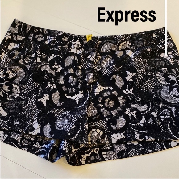 Express printed shorts